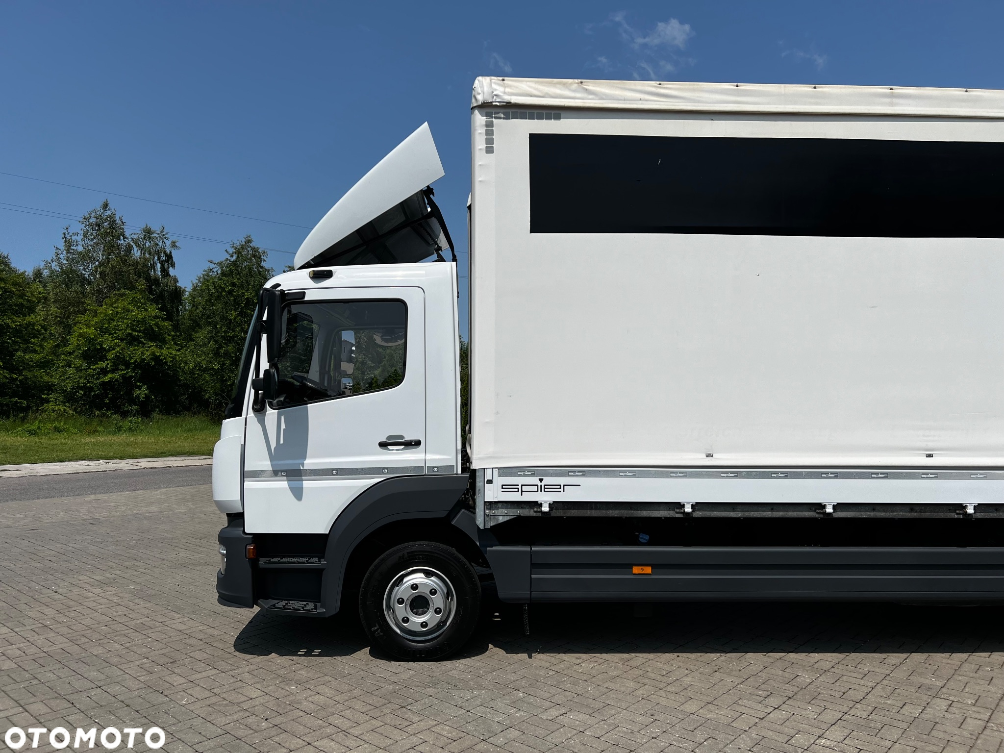 Mercedes-Benz ATEGO - 5
