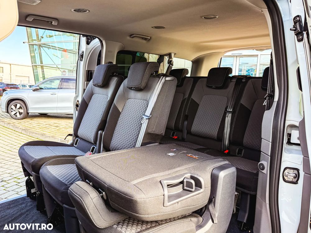 Volkswagen Caravelle - 21