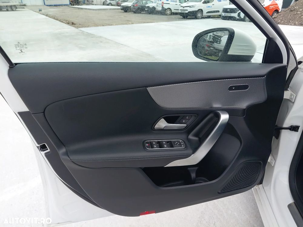 Mercedes-Benz A 180 - 18