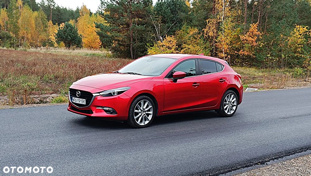 Mazda 3 2018 photo 2