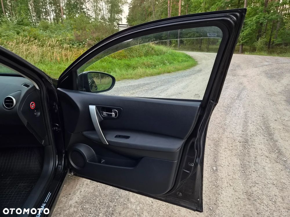 Nissan Qashqai+2 2.0 I-Way - 37