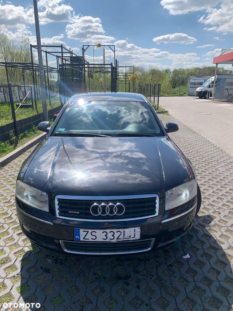 Audi A8 3.7 Quattro - 6