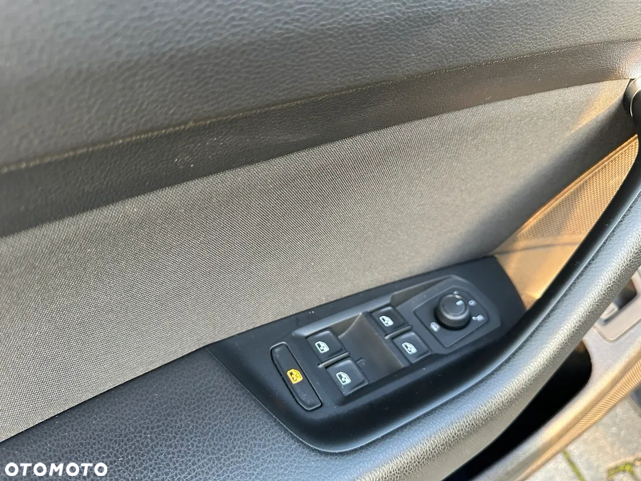 Volkswagen Passat 2.0 TDI EVO Business DSG - 25