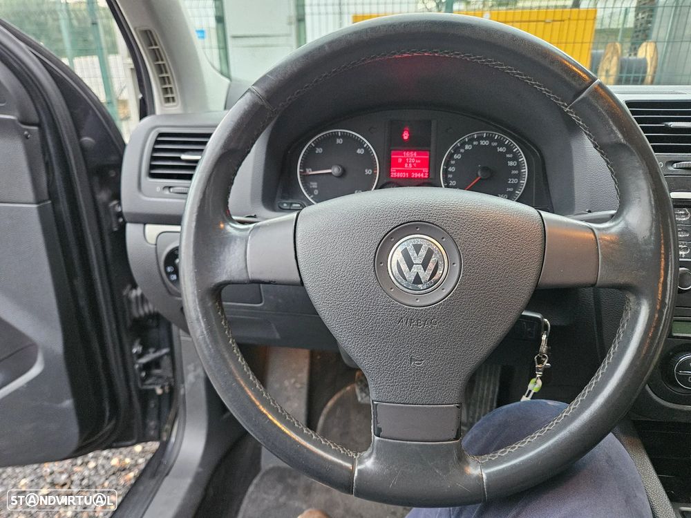 VW Golf 1.9 TDi Confortline - 10