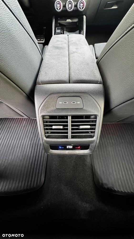 Skoda Superb 2.0 TSI 4x4 Sportline DSG - 12