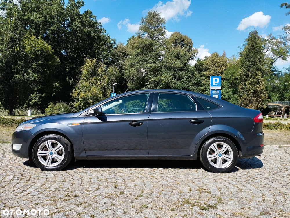 Ford Mondeo 2.0 TDCi Titanium - 16