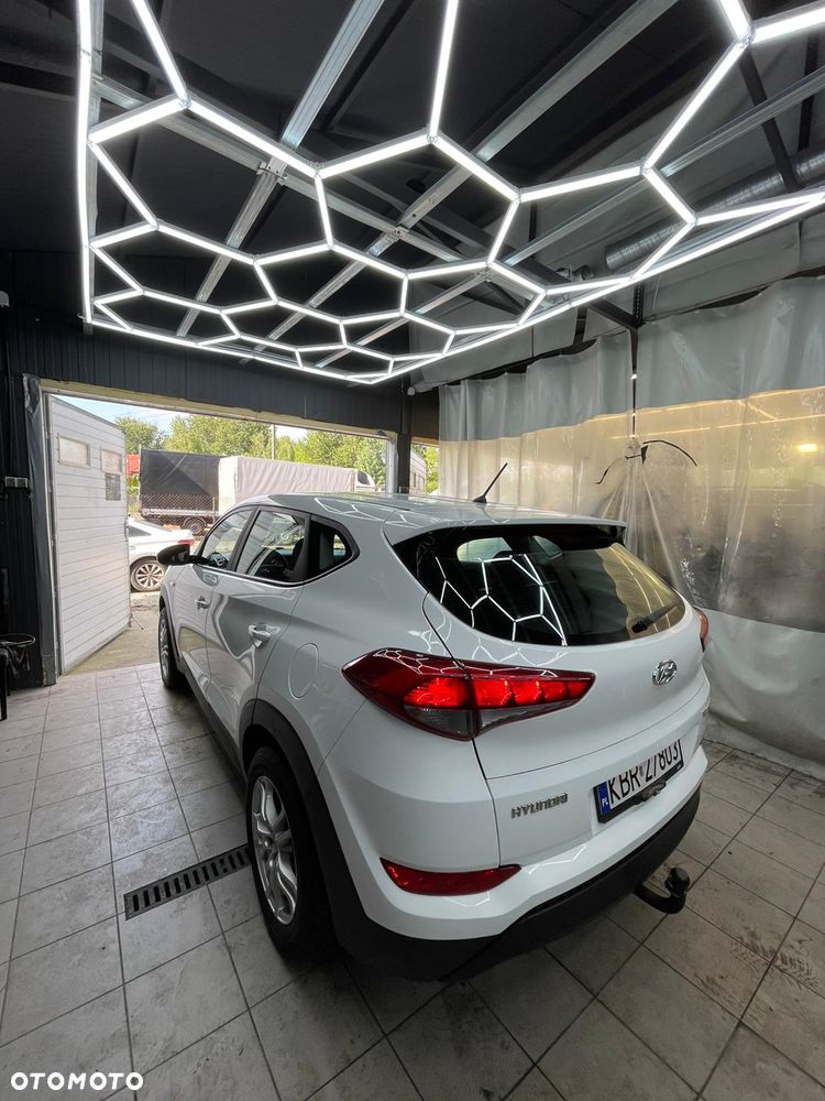 Hyundai Tucson blue 1.6 GDi 2WD Navi - 17