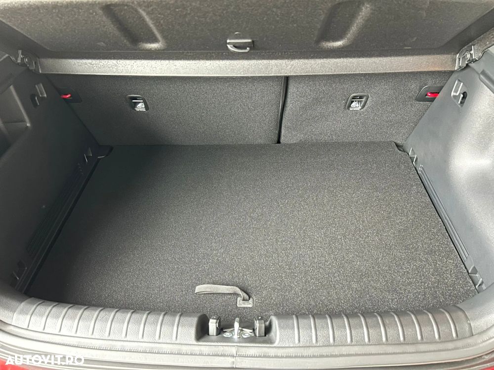 Kia Stonic 1.2 MPI 5MT Urban - 5