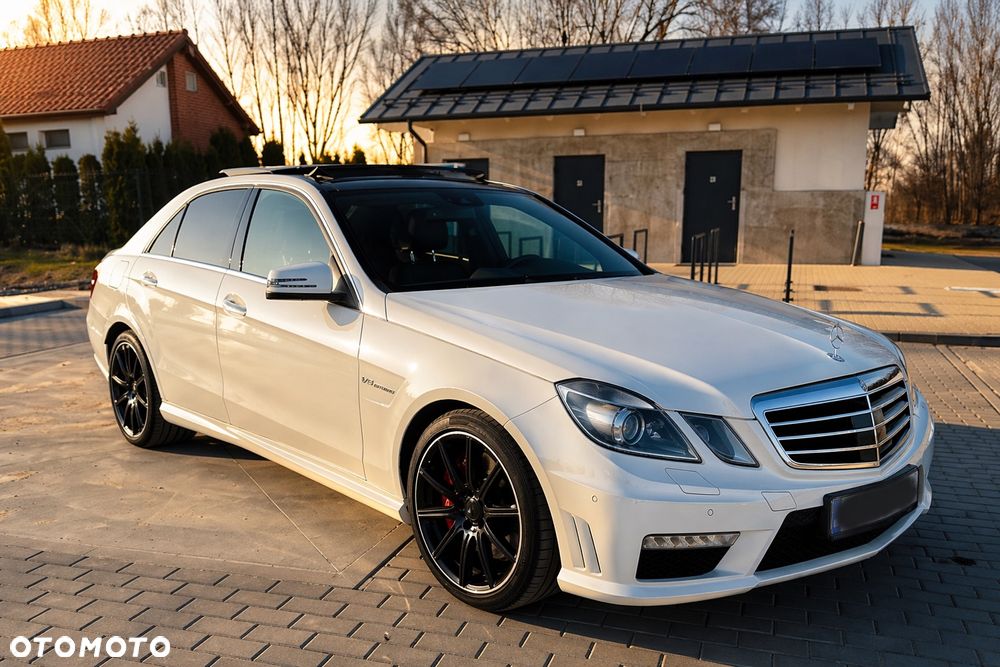 Mercedes-Benz Klasa E - 1
