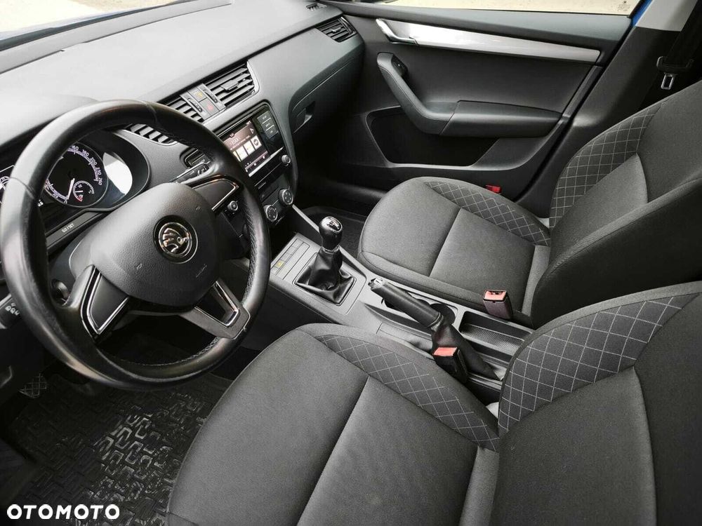 Skoda Octavia 1.6 TDI SCR Active - 7