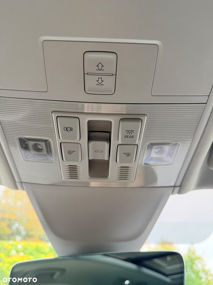 Volkswagen Tiguan 2.0 TDI SCR IQ.DRIVE - 30