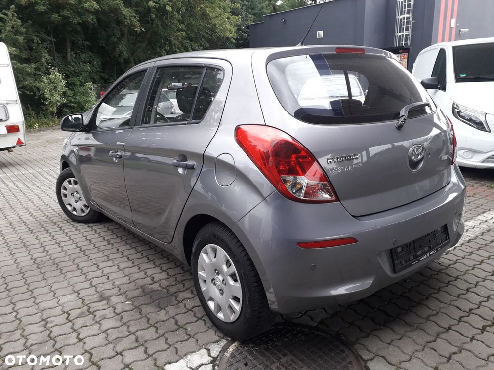 Hyundai i20 1.25 Comfort - 19