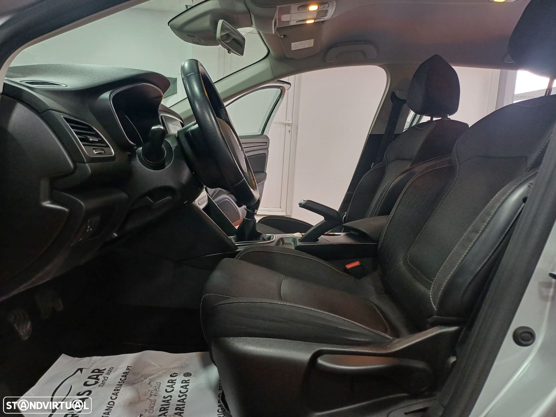 Renault Mégane Sport Tourer 1.5 dCi Limited - 10