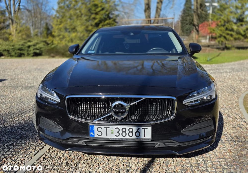 Volvo S90 D4 Momentum Pro - 2