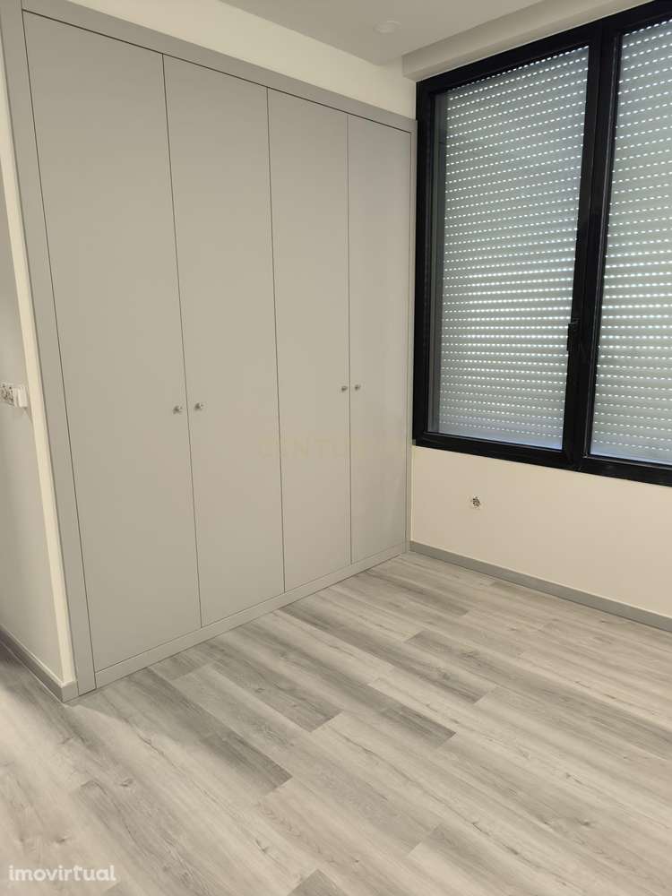 Apartamento Renovado em Bragança - União das Freguesias de Sé - Grande imagem: 2/6