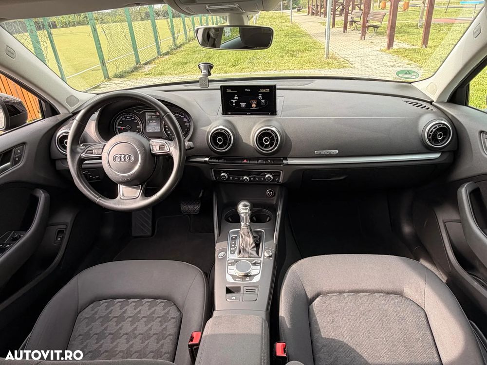 Audi A3 Sportback - 13