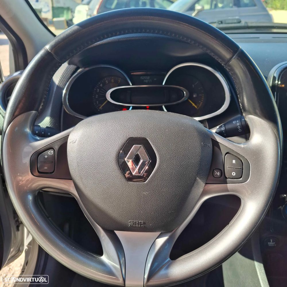 Renault Clio Sport Tourer 0.9 TCe Limited - 10