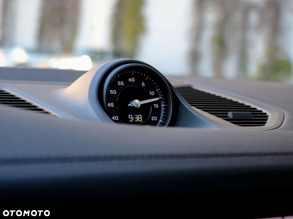 Porsche Cayenne S E-Hybrid PHEV - 24
