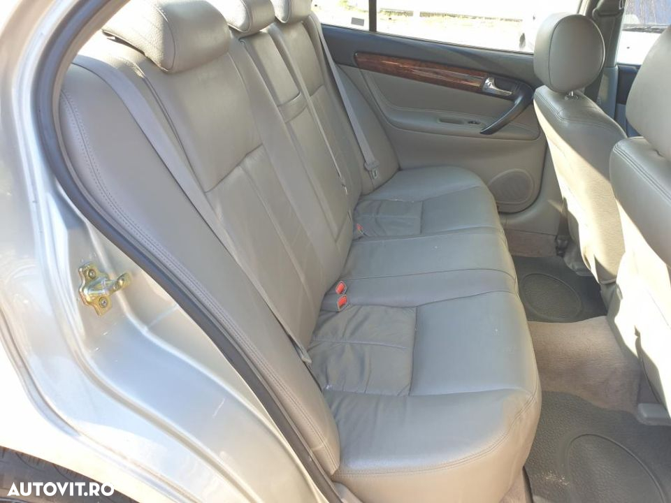 Daewoo Evanda - 21