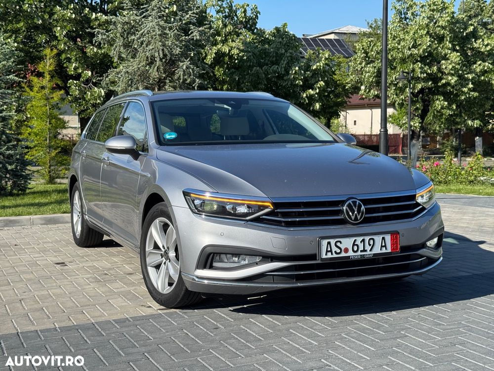 Volkswagen Passat 2.0 TDI SCR DSG Elegance - 10