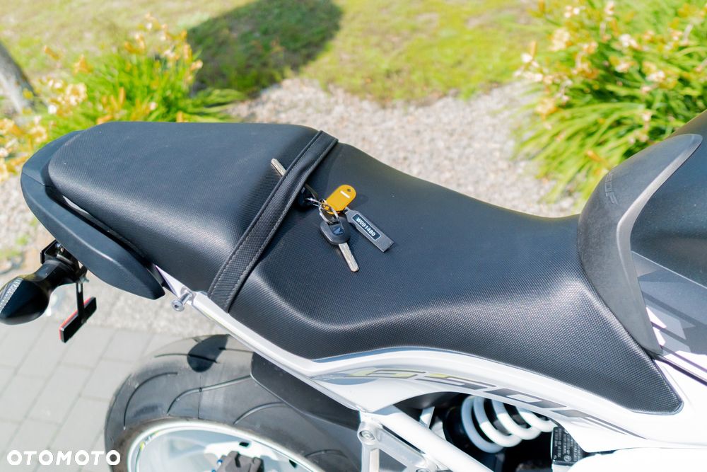 Honda CB - 18