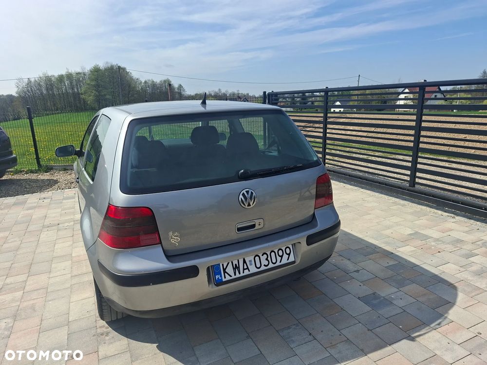 Volkswagen Golf 1.9 TDI Comfortline - 2
