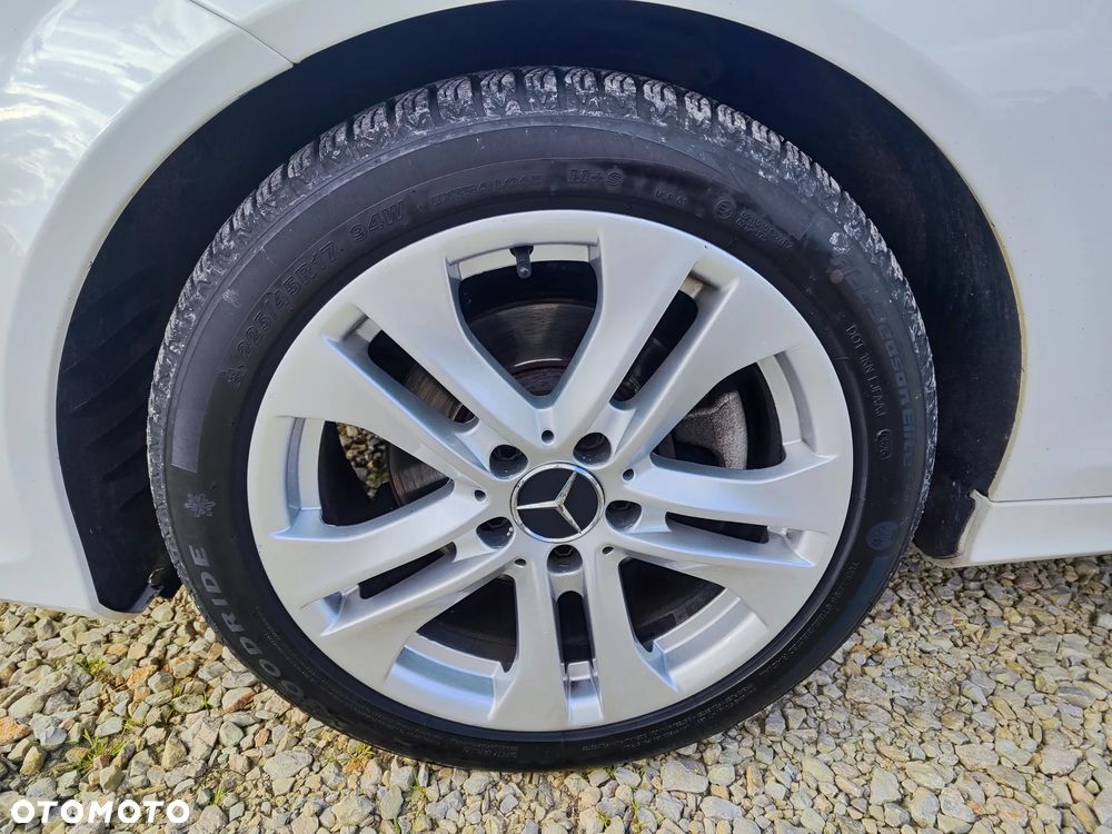 Mercedes-Benz Klasa C 220 (BlueTEC) d 7G-TRONIC Avantgarde - 29