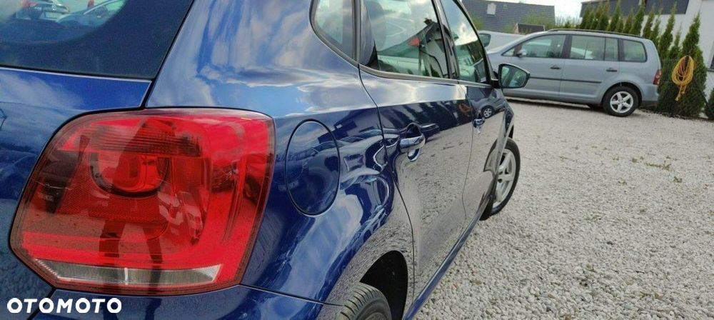 Volkswagen Polo - 11