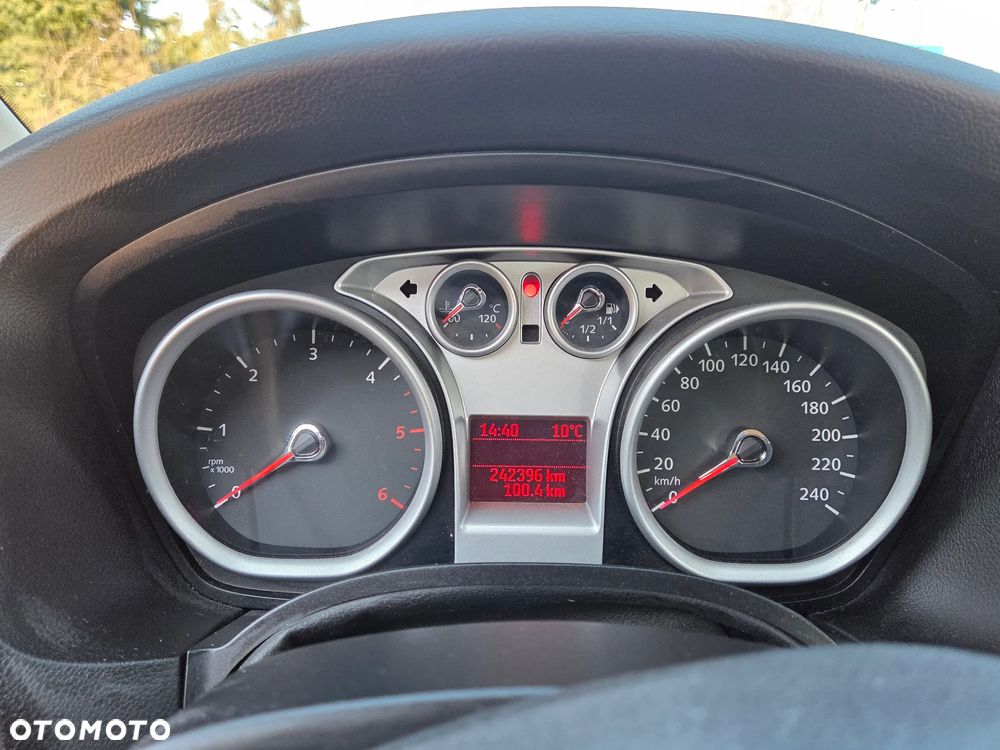 Ford Focus 1.8 TDCi Trend - 11