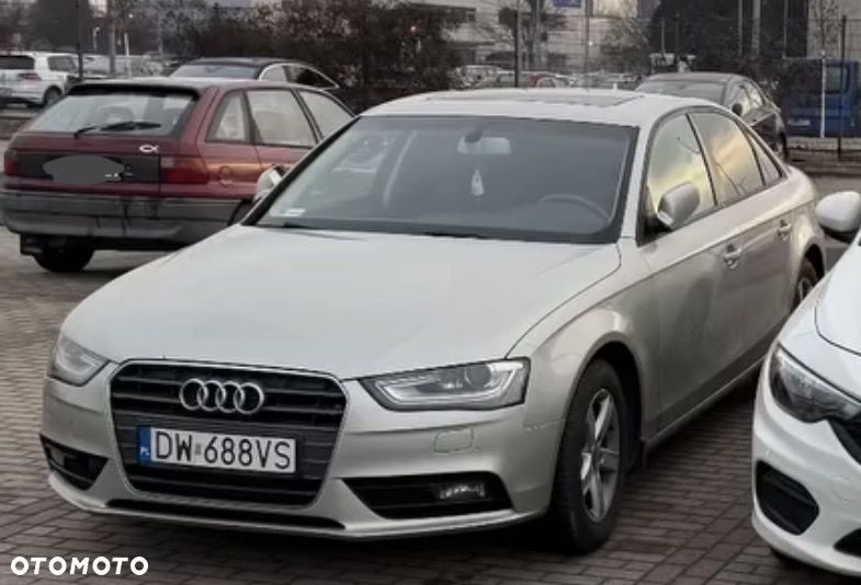 Audi A4, 2012