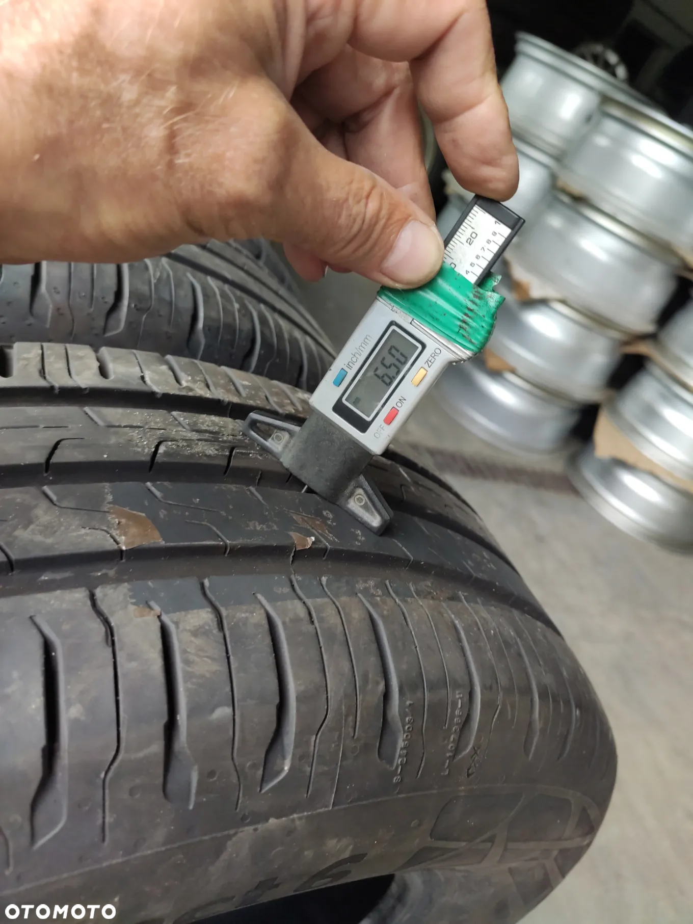 4 Opony letnie 195/65R15 91 H Continental EcoContact 6 - 4