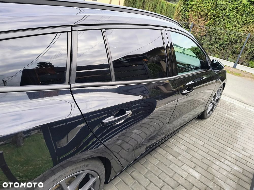 Ford Focus 2.0 EcoBlue ST - 10