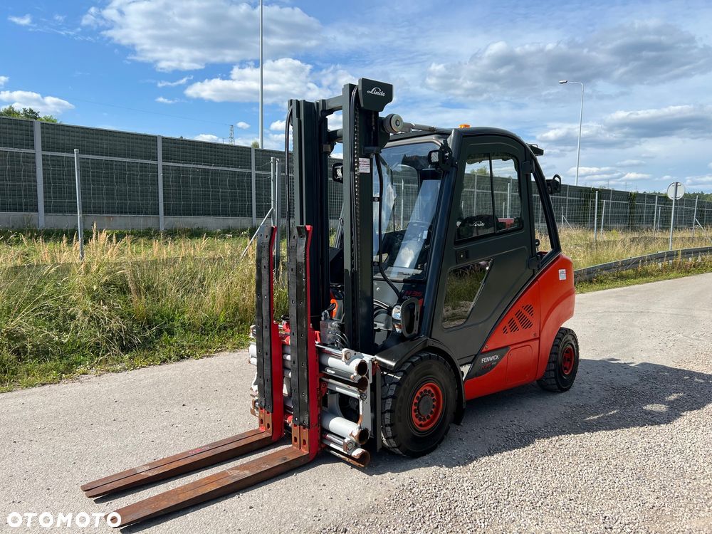 Linde H35T-02 - 1