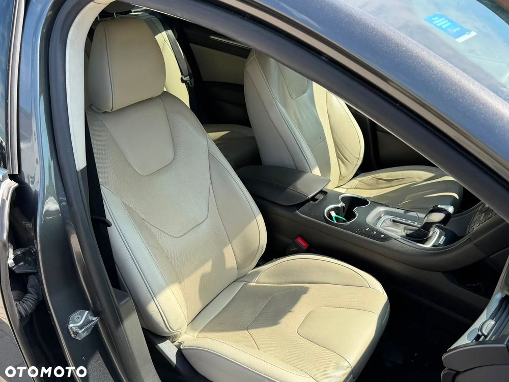Ford Mondeo 2.0 TDCi Titanium PowerShift - 15