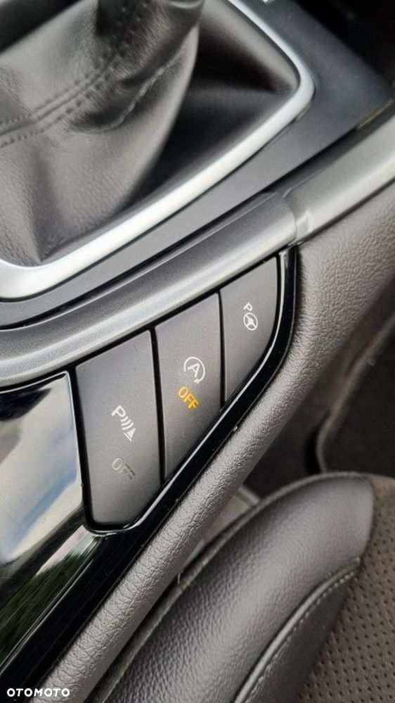 Ford Mondeo - 23