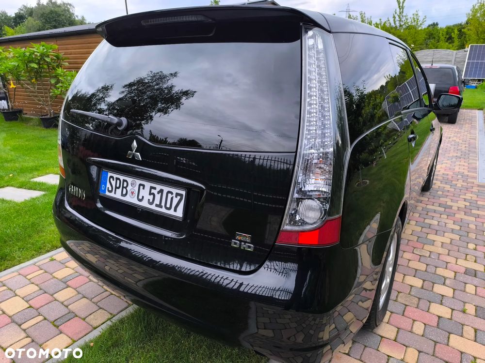 Mitsubishi Grandis 2.0 DI-D 6-Sitzer Intense - 5