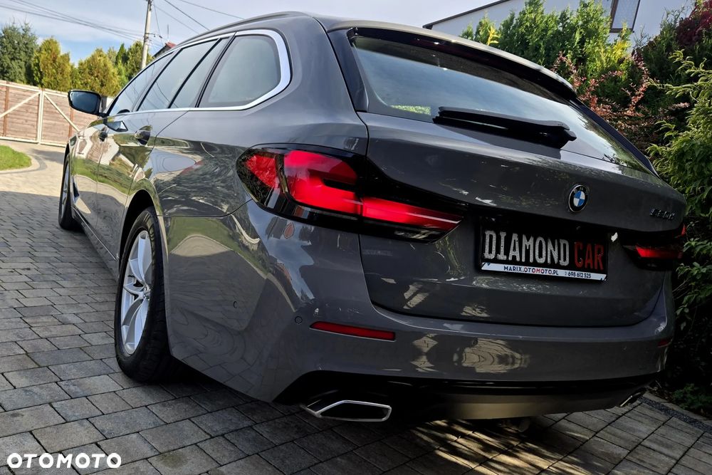 BMW Seria 5 520d Luxury Line sport - 18
