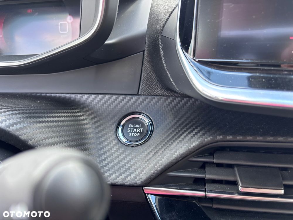 Peugeot 2008 PureTech 100 Stop&Start Allure - 12