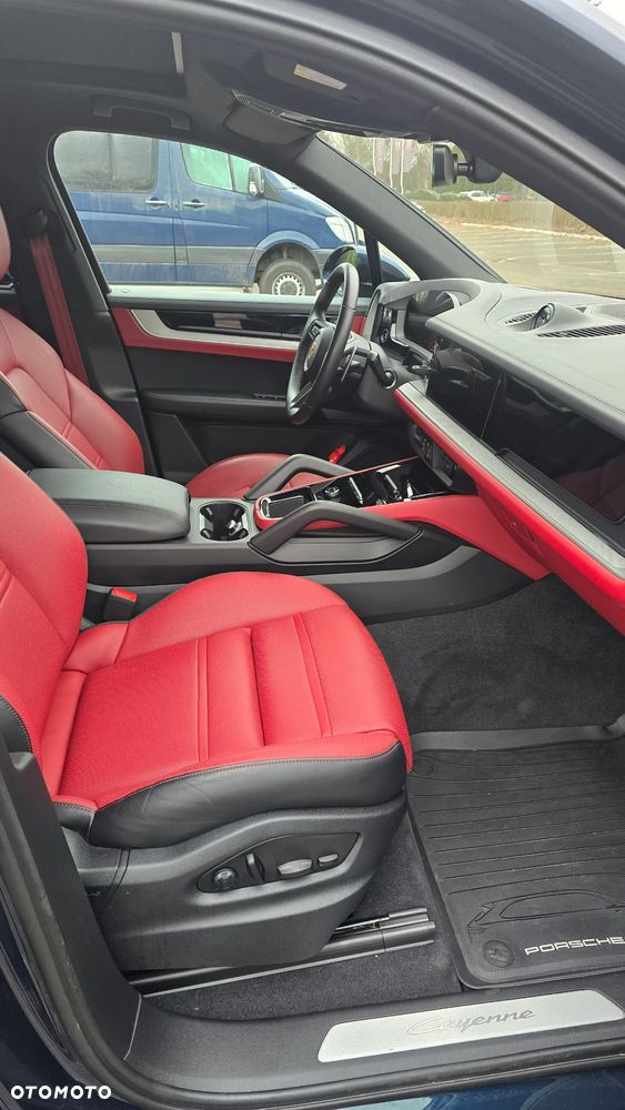 Porsche Cayenne E-Hybrid - 11