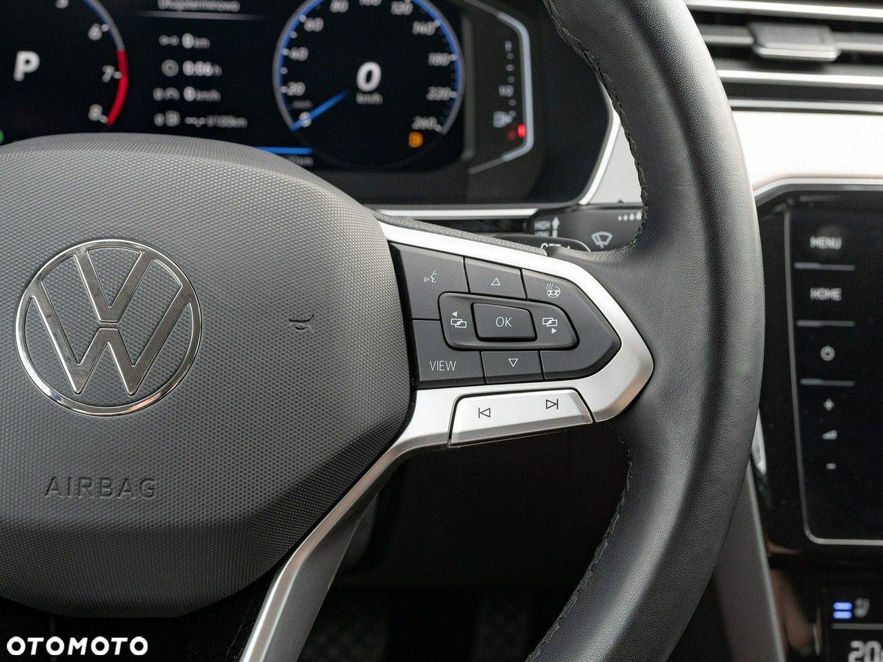 Volkswagen Passat 2.0 TSI 4Mot Elegance DSG - 18