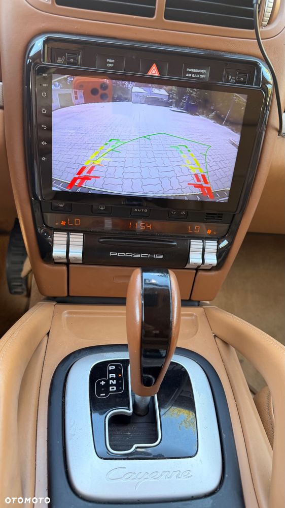 Porsche Cayenne - 13