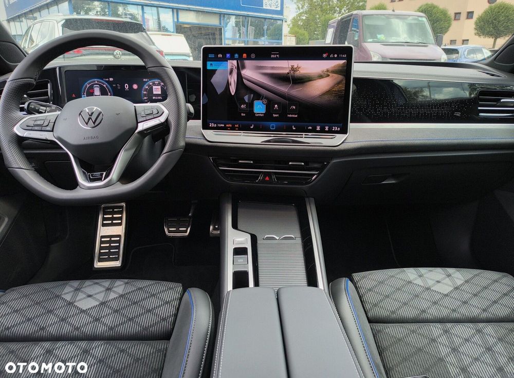 Volkswagen Passat - 15