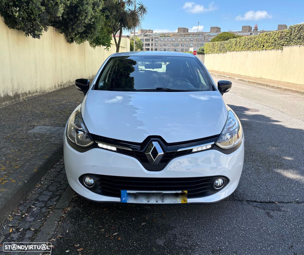 Renault Clio 1.5 dCi Dynamique S - 9