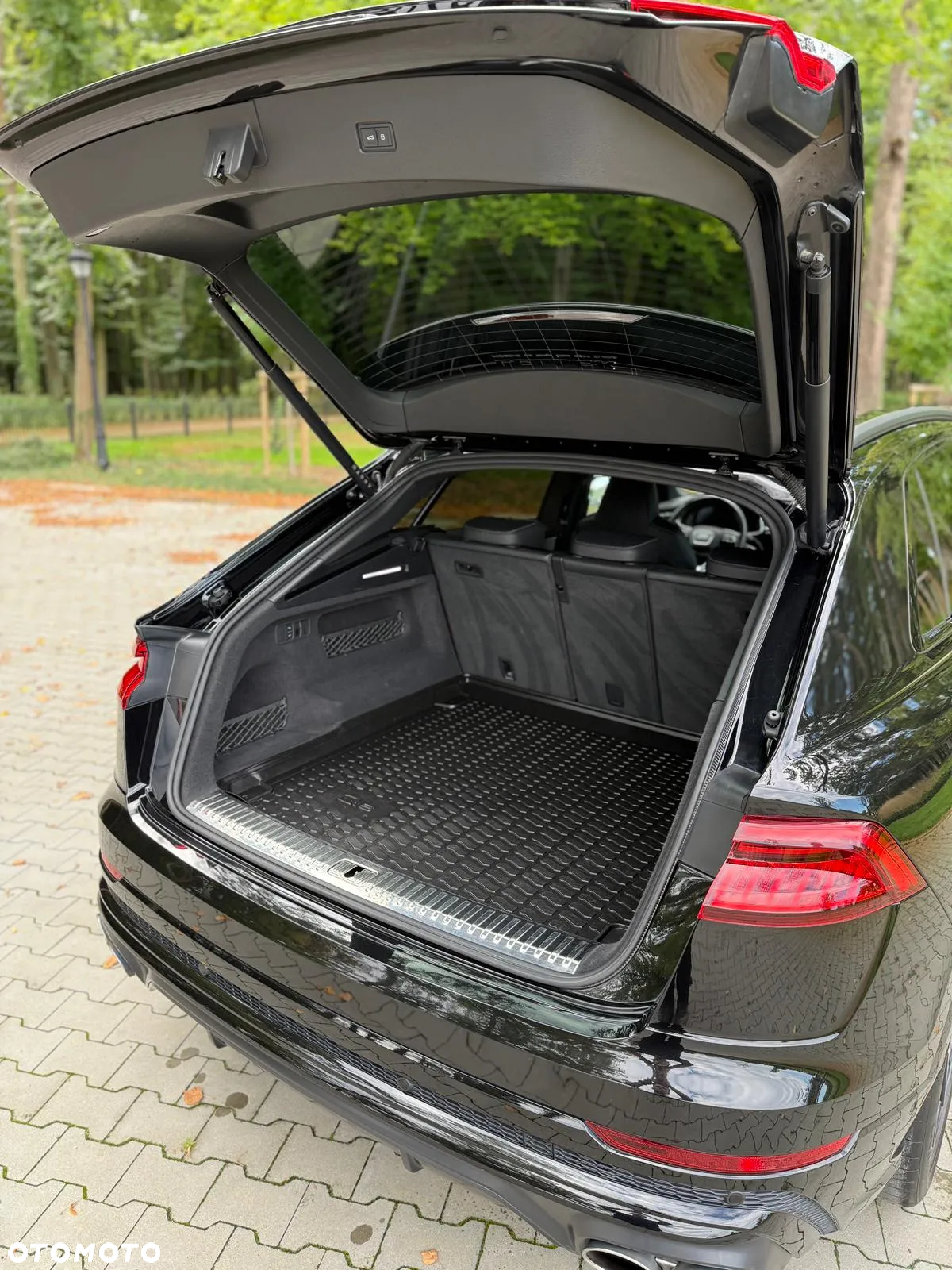 Audi SQ8 TFSI Quattro Tiptronic - 23