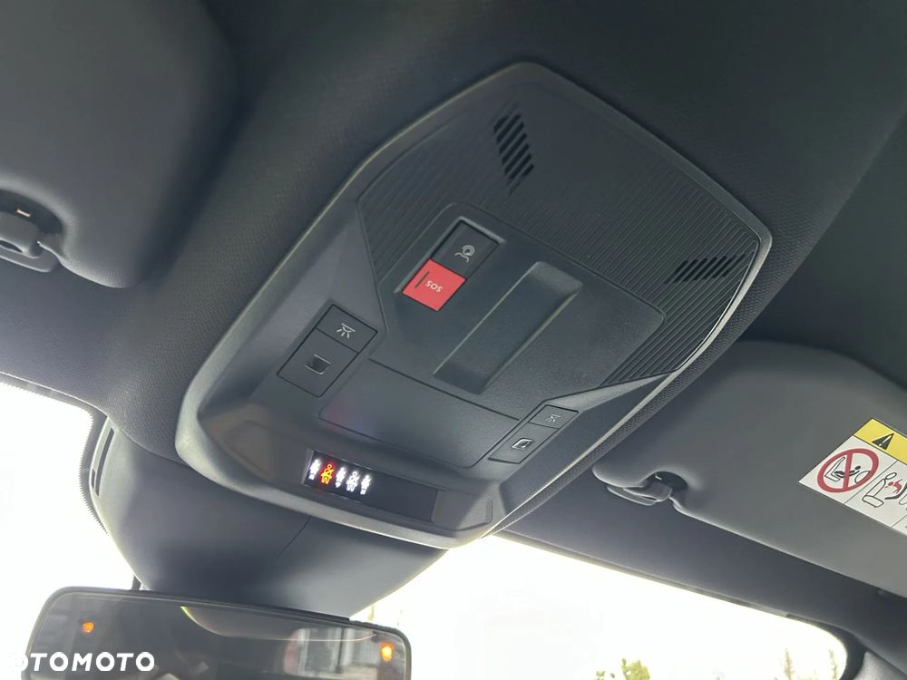 Opel Astra 1.2 T Edition S&S - 28