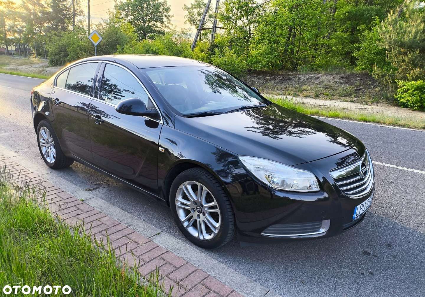 Opel Insignia - 1