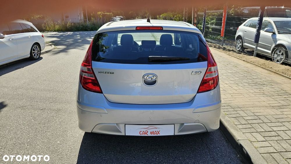 Hyundai i30 - 11