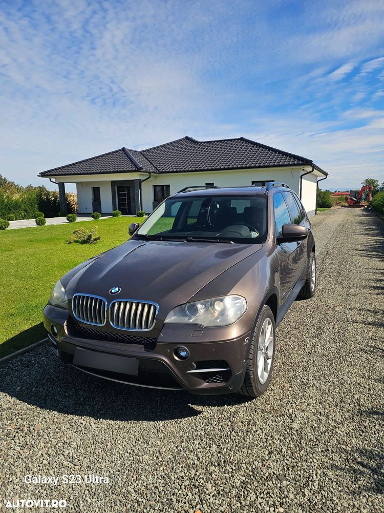 BMW X5 2010 photo 2