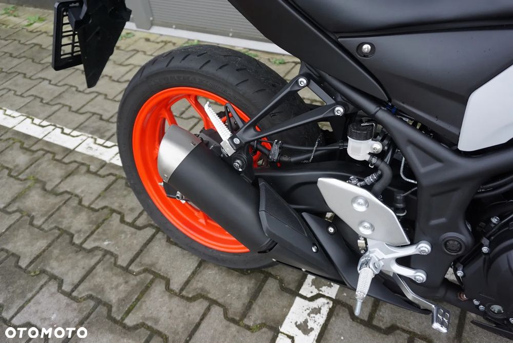 Yamaha MT - 11
