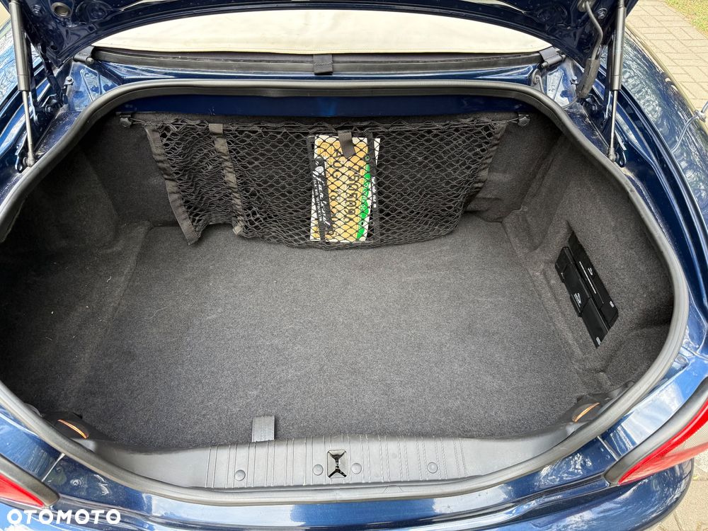 Jaguar XK8 - 37